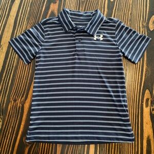 Under Armour Boys size 7 Polo Shirt in Navy with Light Blue & White Stripes